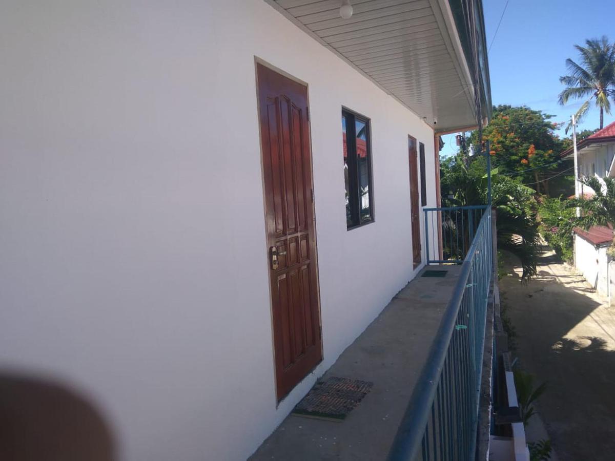 Gaja Go Dive & Inn Moalboal Extérieur photo